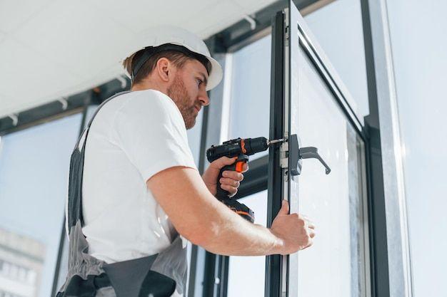 Sliding door repair Fort Lauderdale