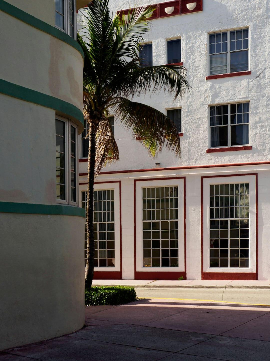 Fort Lauderdale's Top Choice for Sliding Door Repairs & Installations