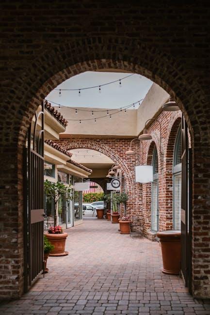 Revamp Your Home’s Entrance: Why Sliding Door Solutions Matter in Fort Lauderdale